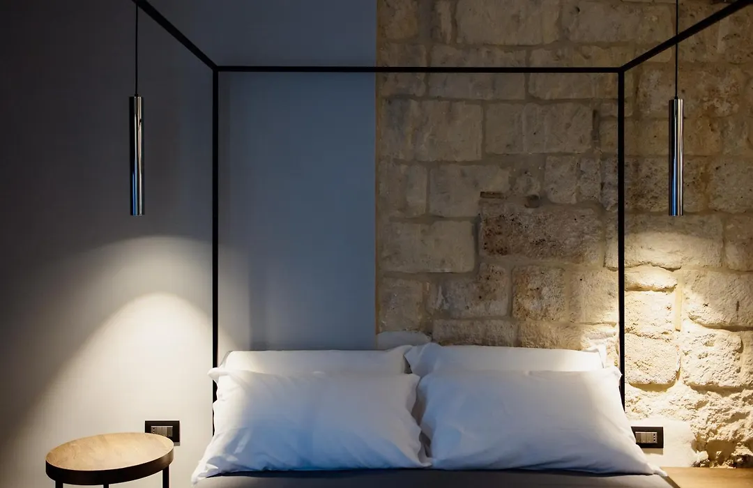 Nicanto Rooms-1